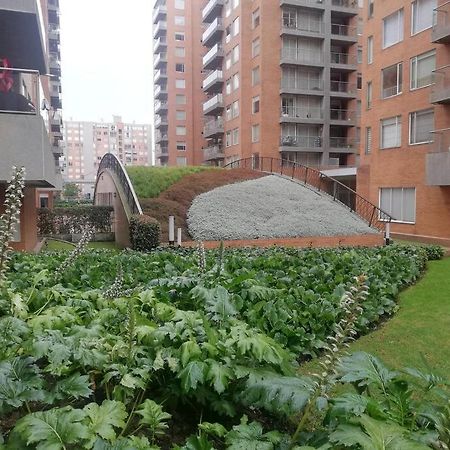 Appartement Hermosa Habitacion Privada En Conjunto Residencial Cerca Al Aeropuerto Y Terminal De Bogota, Zonas Comunes Se Comparten Con 1 Persona Extérieur photo